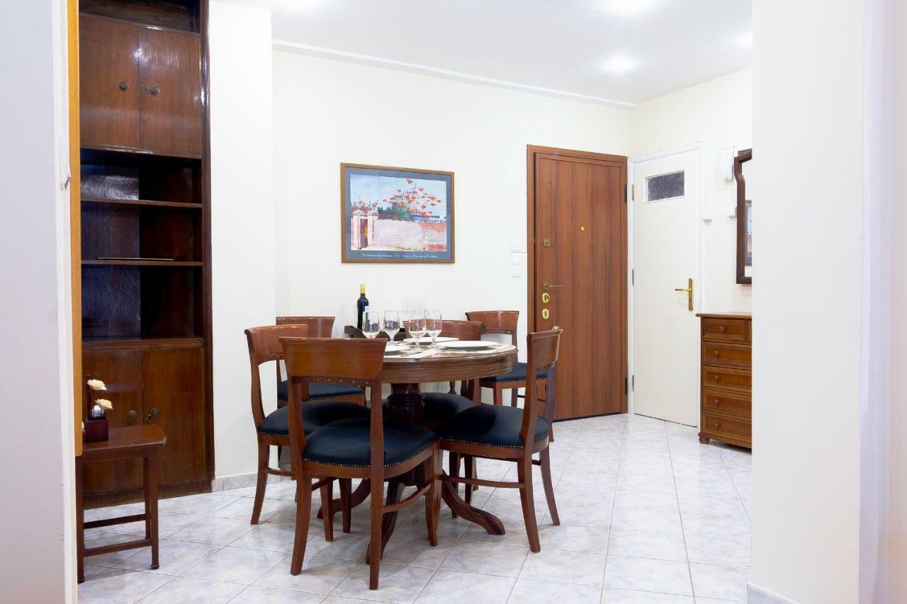 Classy 2 Bedroom Apartment Near Acropolis & Metro 아테네 외부 사진