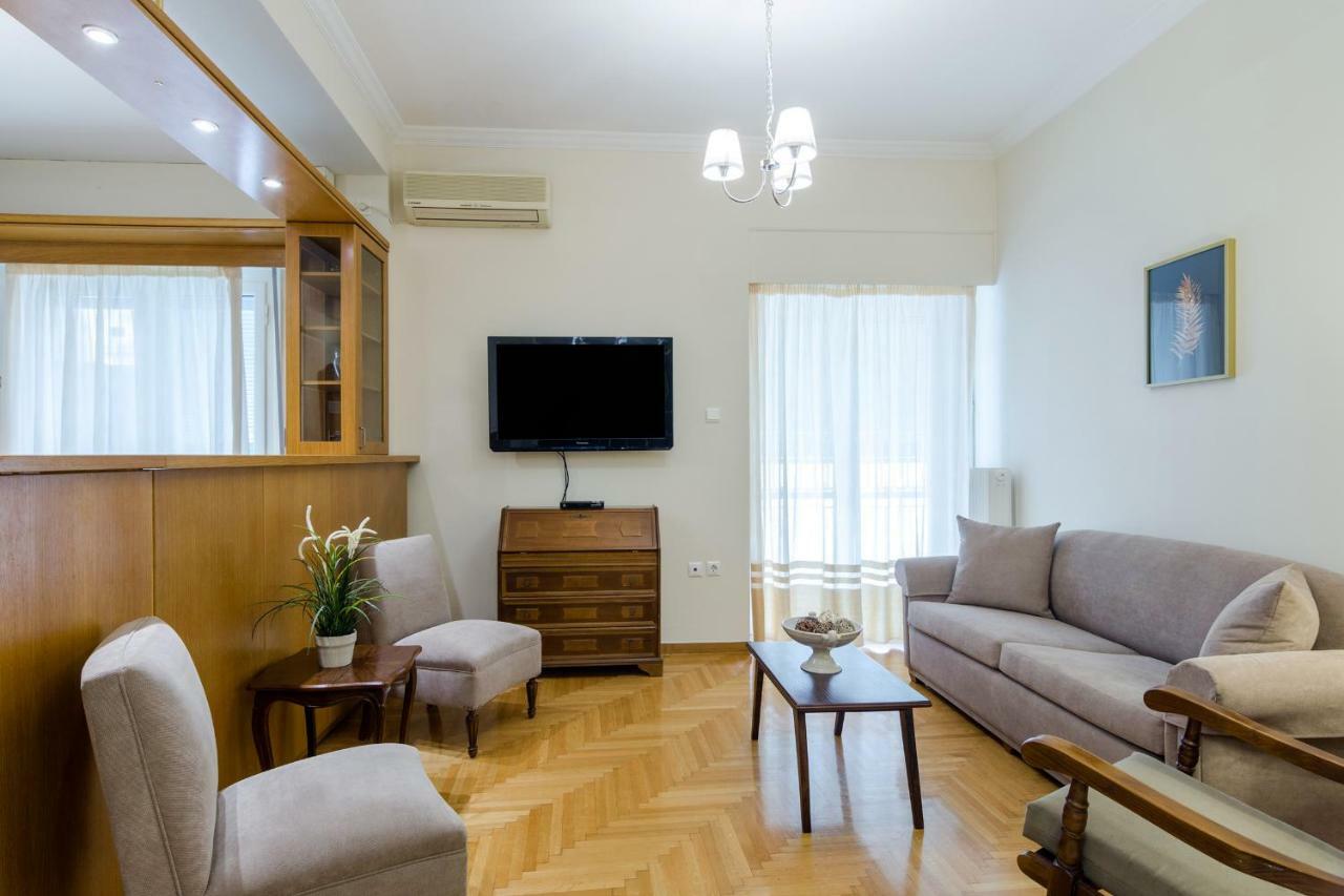 Classy 2 Bedroom Apartment Near Acropolis & Metro 아테네 외부 사진
