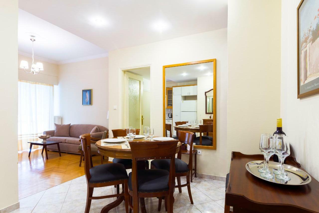 Classy 2 Bedroom Apartment Near Acropolis & Metro 아테네 외부 사진