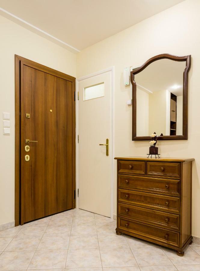 Classy 2 Bedroom Apartment Near Acropolis & Metro 아테네 외부 사진