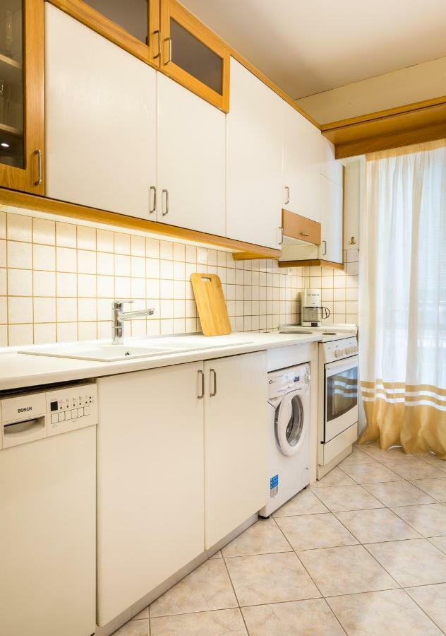 Classy 2 Bedroom Apartment Near Acropolis & Metro 아테네 외부 사진