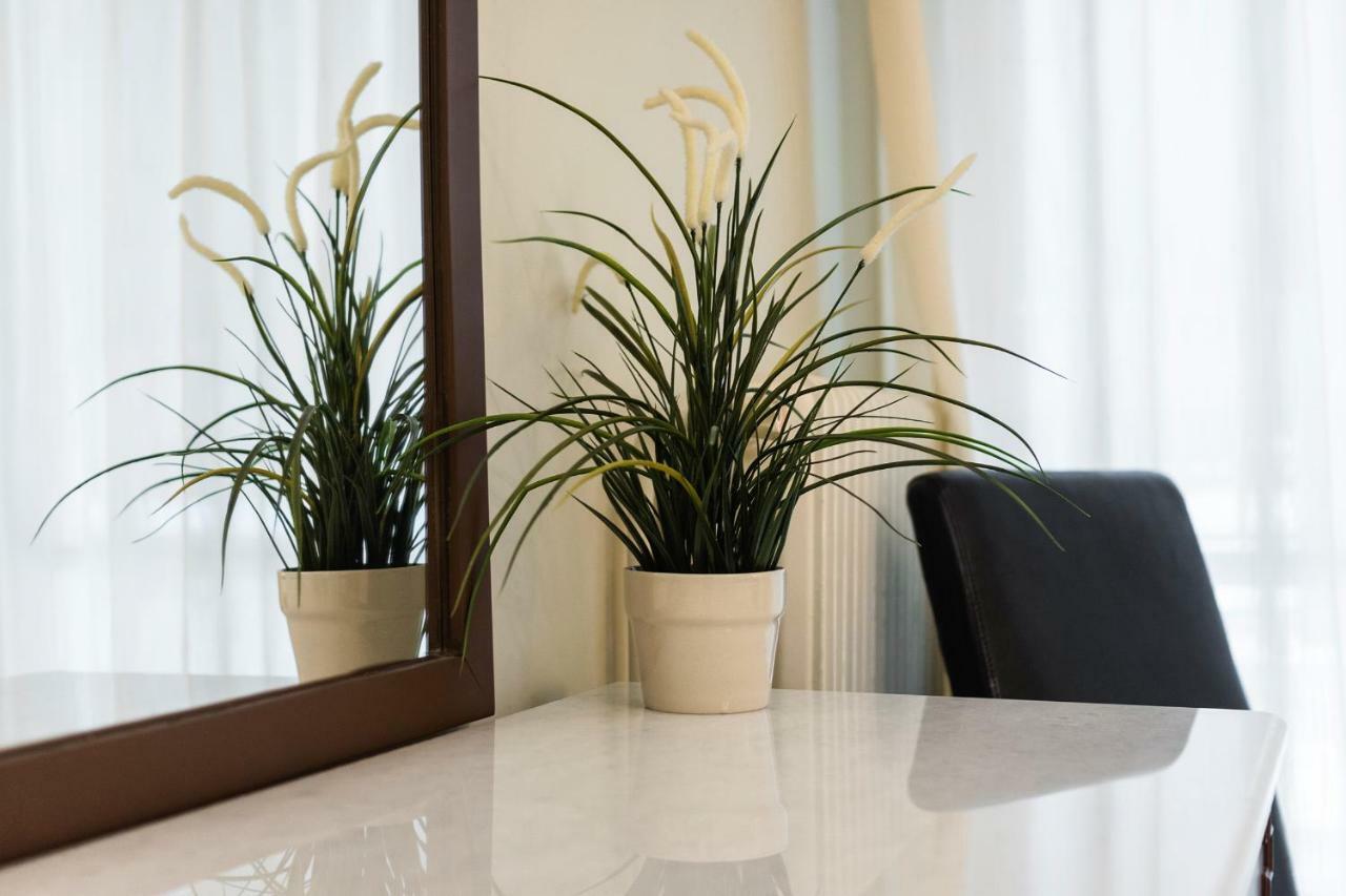 Classy 2 Bedroom Apartment Near Acropolis & Metro 아테네 외부 사진